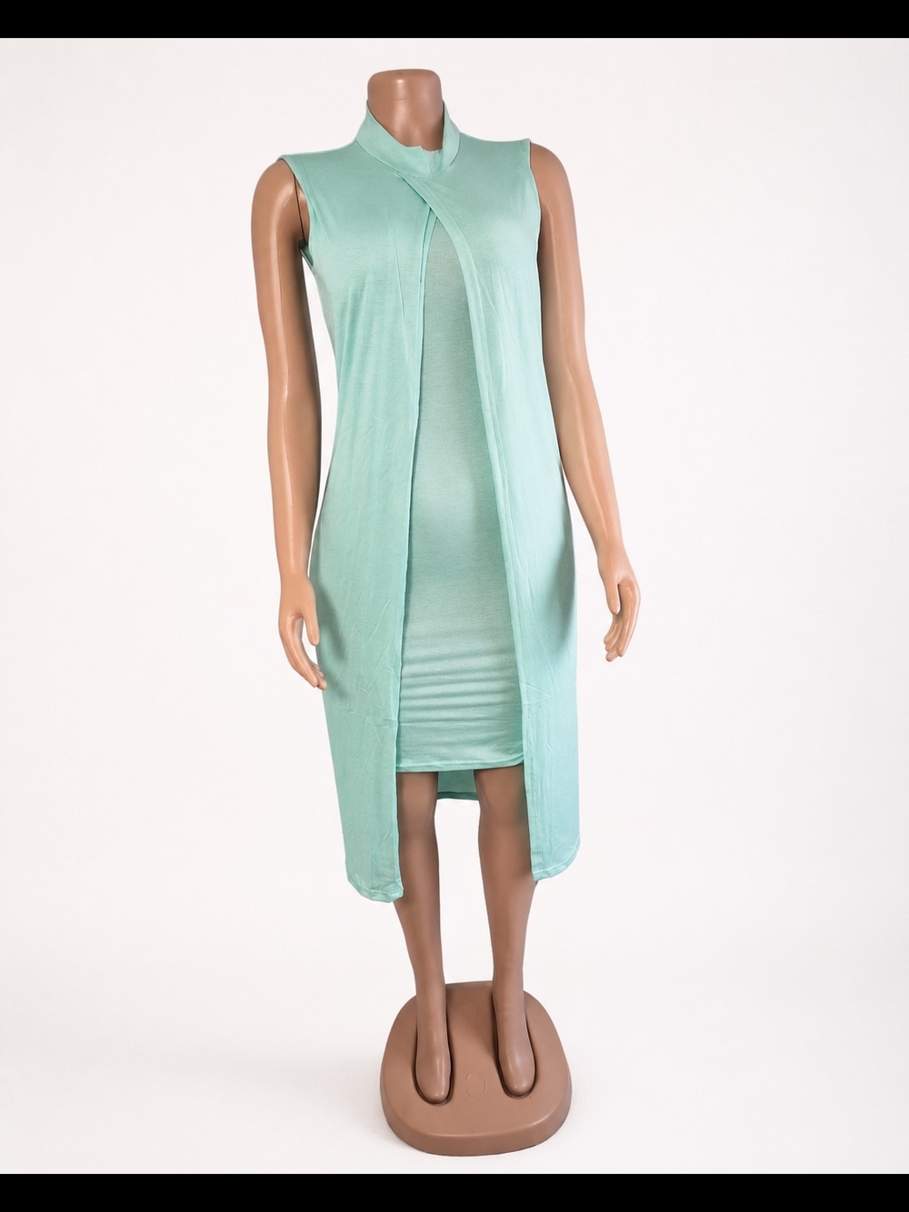 chic Mint Green Scoop Neck Tee